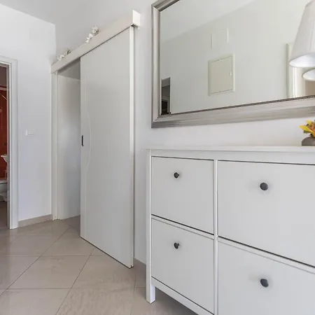 公寓 Marinko, No 2 扎达尔